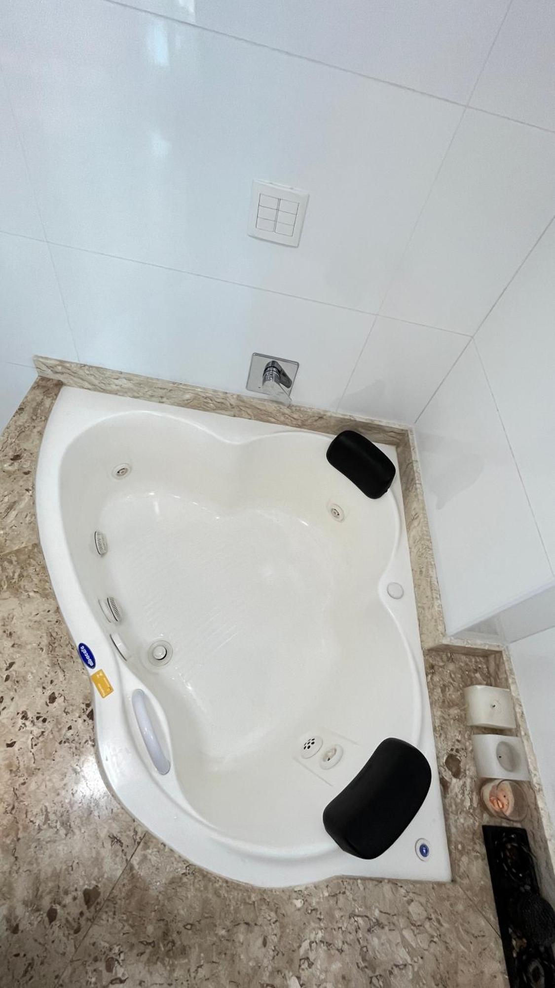 Cobertura Com Belissima Vista Para O Mar E Jacuzzi Itapema Bagian luar foto