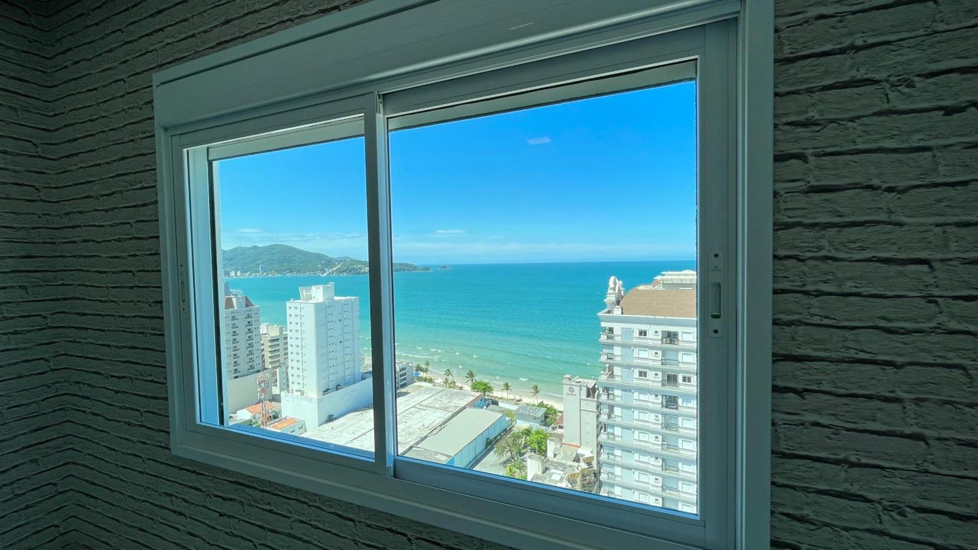 Cobertura Com Belissima Vista Para O Mar E Jacuzzi Itapema Bagian luar foto